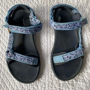 Teva hydratek sandal size 9